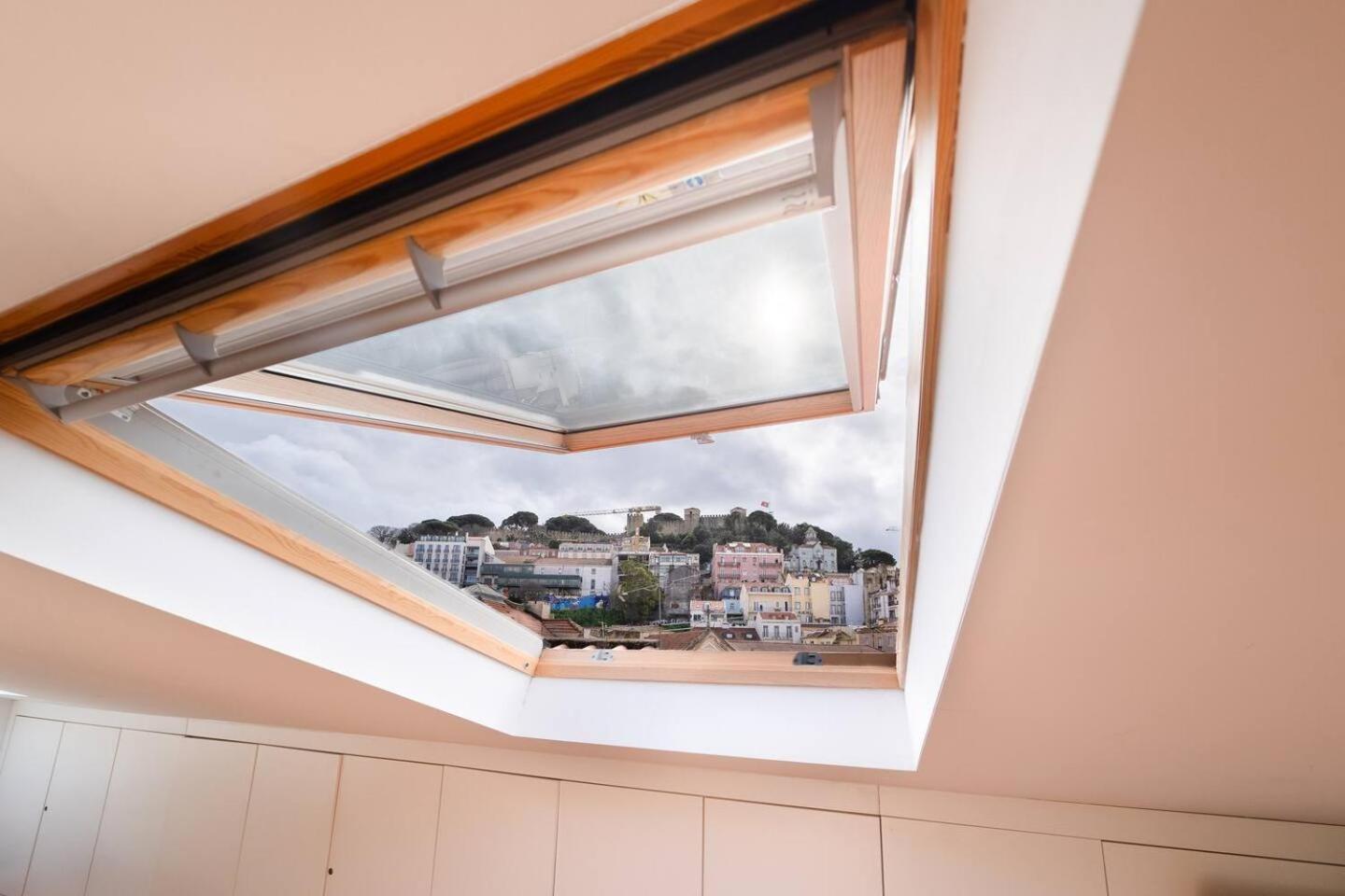 Appartement Castle-View Penthouse Duplex In Lisbon *
